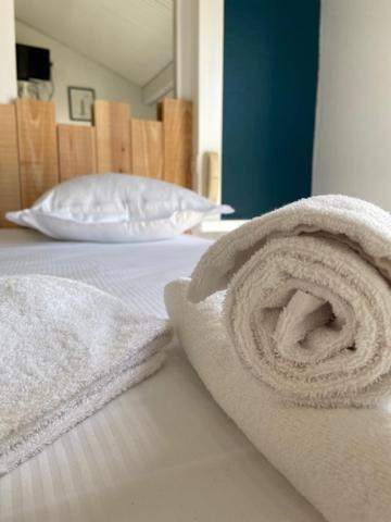 Hotel Bord A Bord Нуармутье Экстерьер фото